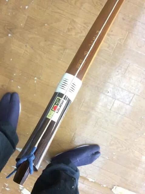 I wasn't sure what bow strength to choose, but I confidently guessed 15kg would be achievable with future effort.
