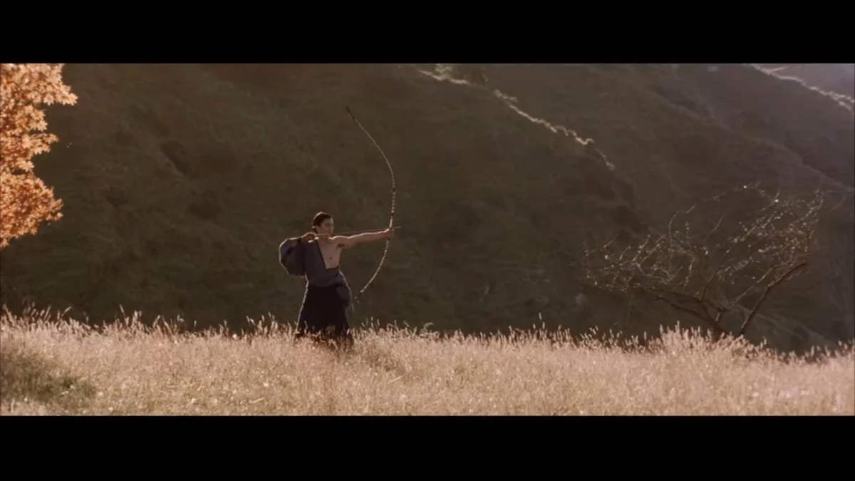 El Kyudo busca un desprendimiento natural ('Hanare'). El 'Zanshin' exige fijar la mirada.